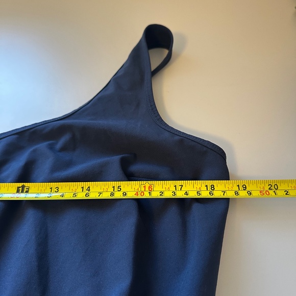 Abercrombie & Fitch Traveller Jumpsuit in Navy | Size Large - Picture 8 of 10